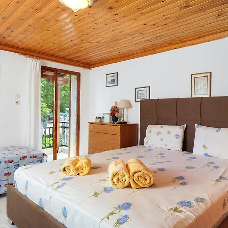 Plane Tree Maries (Thasos)